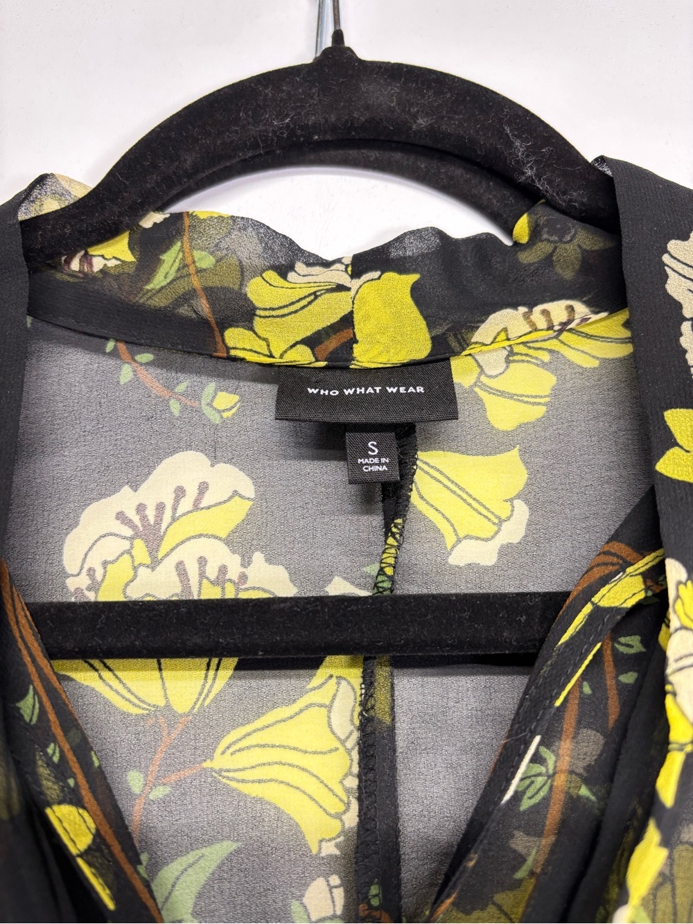 ✨Who What Wear Maxi Dress Black Floral Yellow Bloom Print Size S - Picture 9 of 12